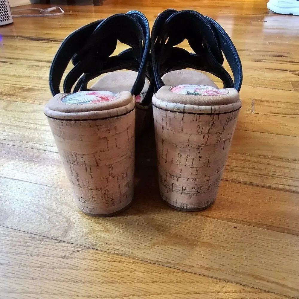 B.O.C. Black Leather Cork Platform Wedge NEW Size 10